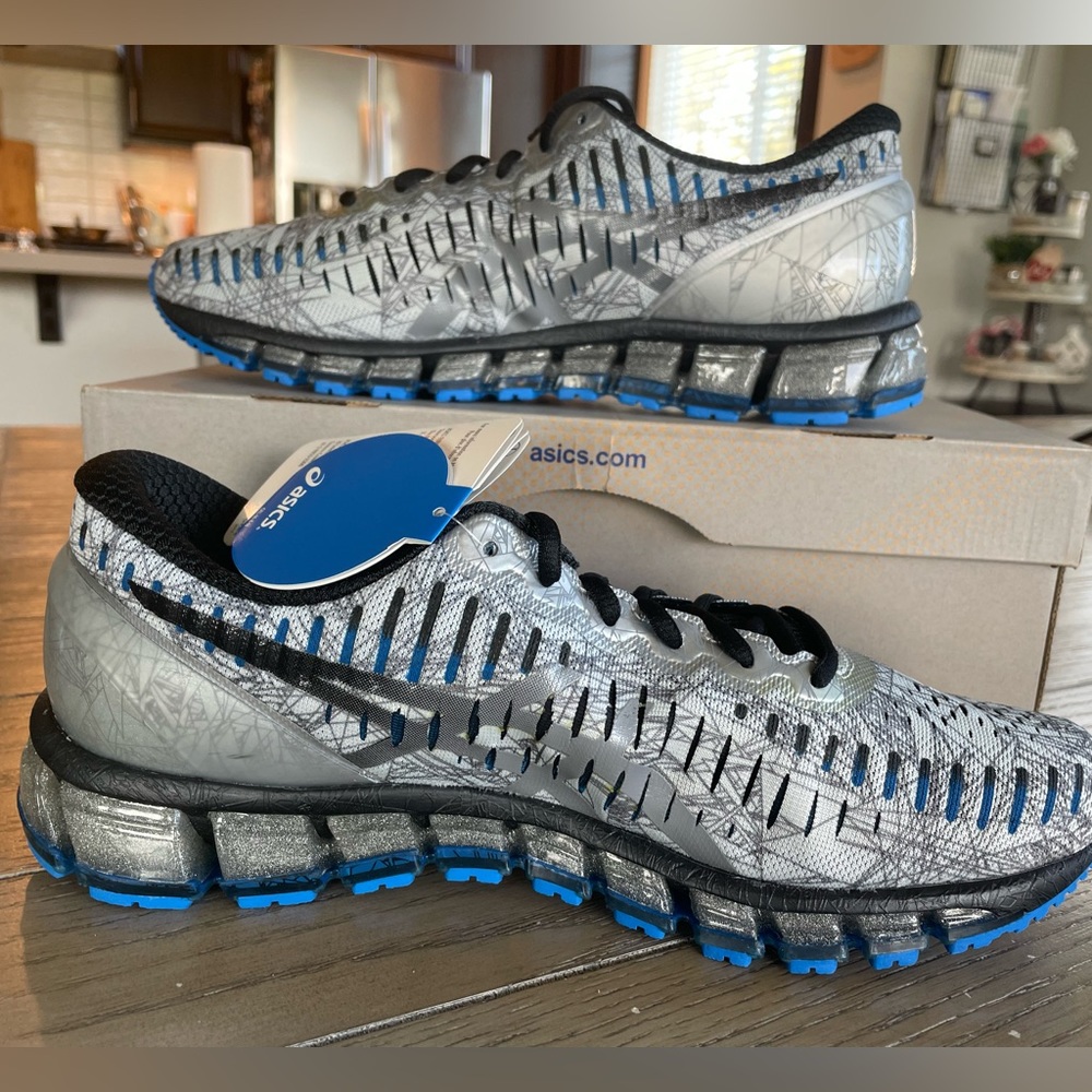 NEW ASICS Gel-Quantum 360 Lightning/Black/electric blue running shoes me…